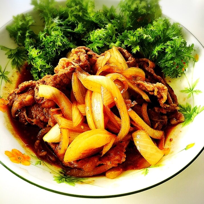 黒毛和牛と新玉ねぎのニンニク醤油炒め レシピ 作り方 By プニプニちゃ 楽天レシピ